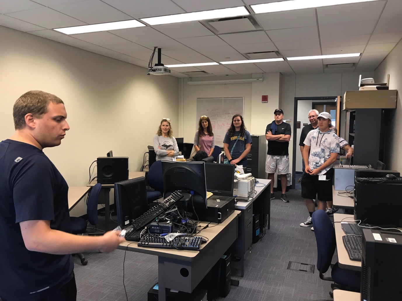 /Users/bochen/Google Drive/Dropbox/website/SnP/outreach/09222019.fld/image002.jpg